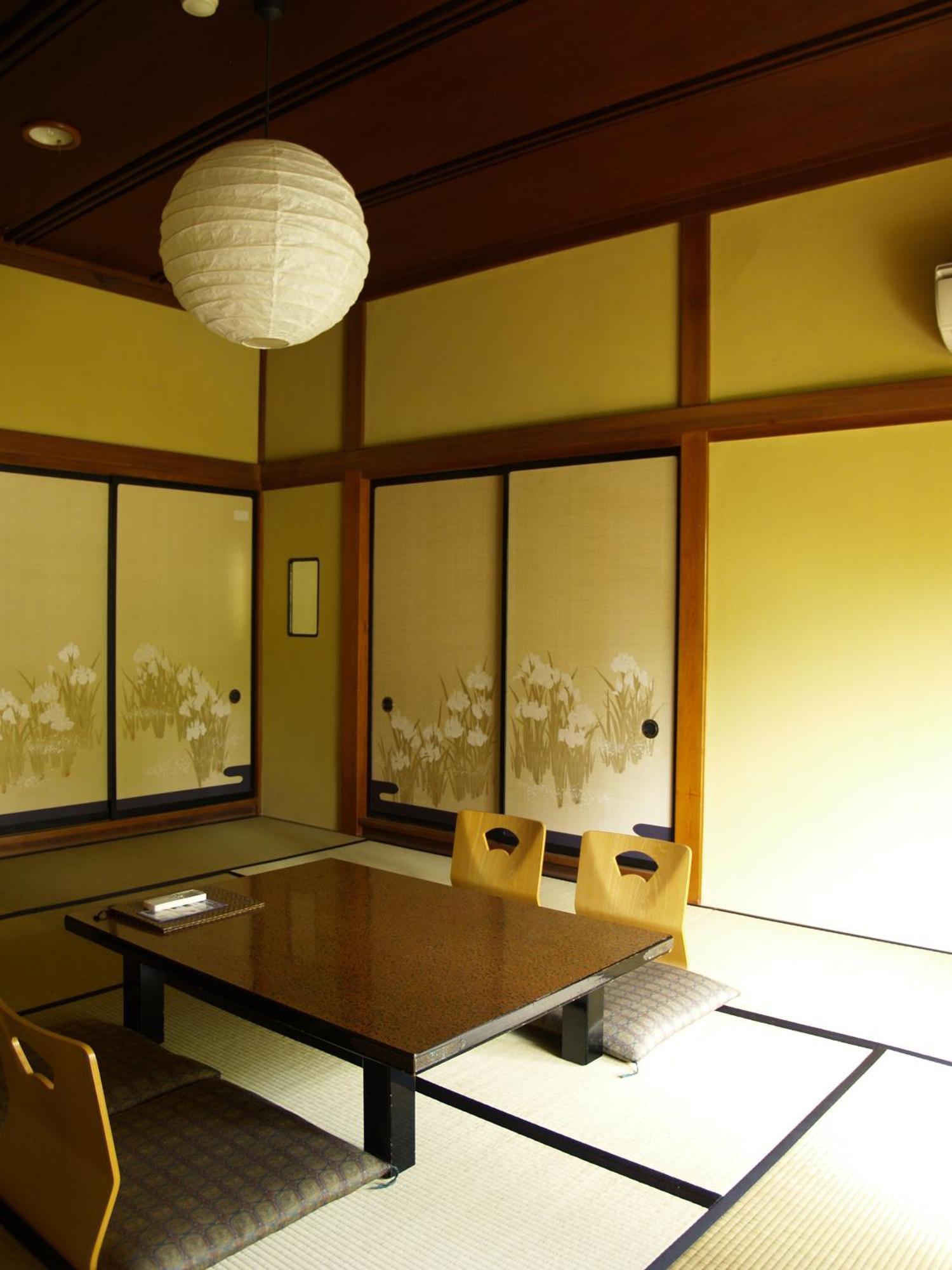 K'S House Ito Onsen - Historical Ryokan Hostel Εξωτερικό φωτογραφία