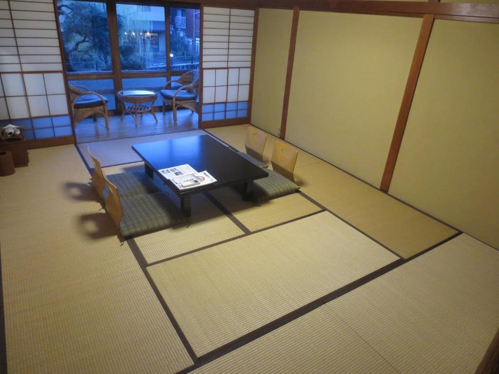 K'S House Ito Onsen - Historical Ryokan Hostel Εξωτερικό φωτογραφία