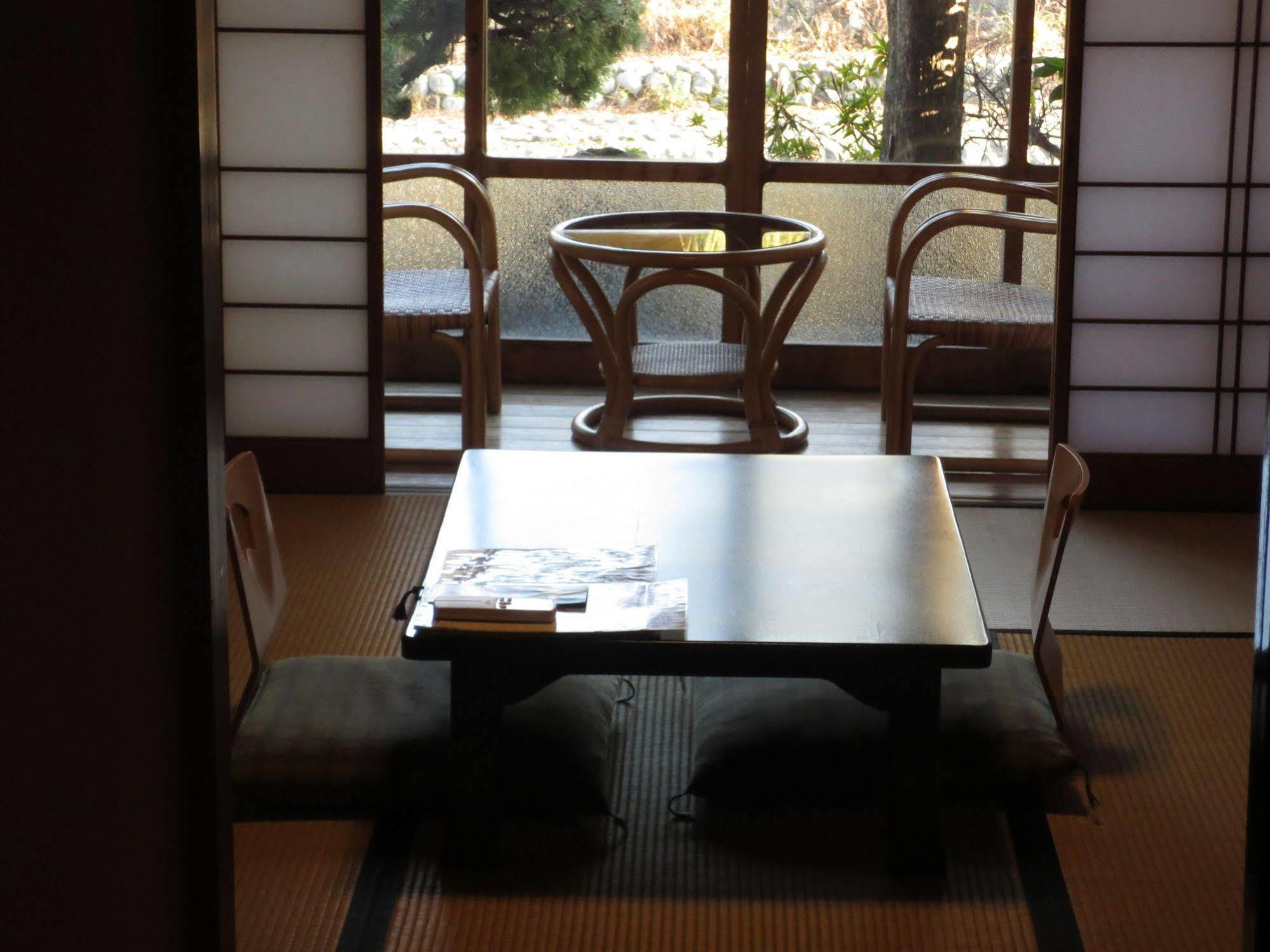 K'S House Ito Onsen - Historical Ryokan Hostel Εξωτερικό φωτογραφία